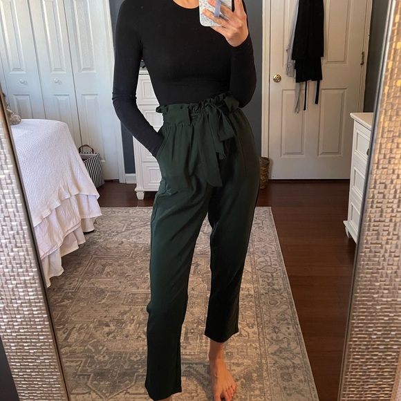 Paper bag pants - Picture 1 of 3